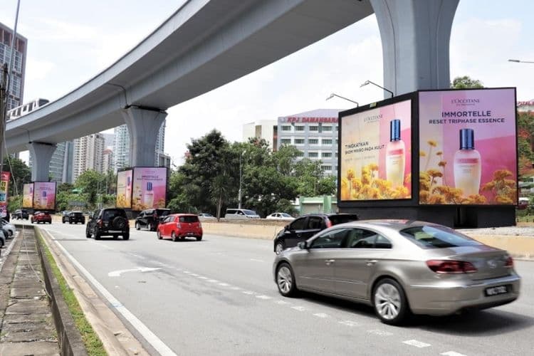 4 Sided Pillar Wrap Billboard at Jalan Damansara, TTDI, Petaling Jaya, Selangor (TTDI MRT Station)