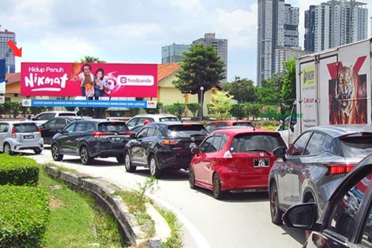 1 Panel Free Standing Billboard at Jalan Kebun Teh, Johor Bahru, Johor (cross junction)