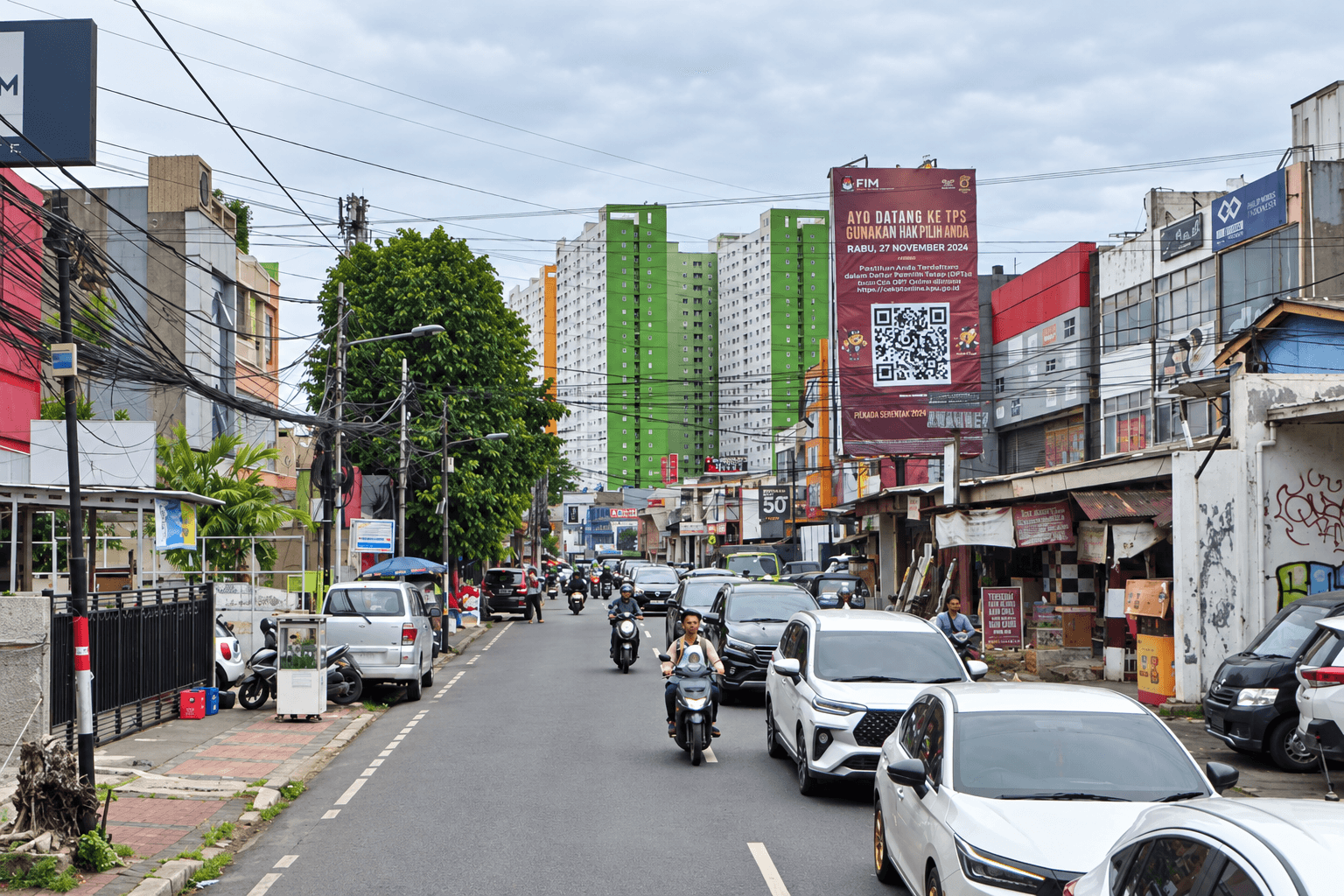 1 Panel Vertical Static Billboard at Jl. Percetakan Negara, Jakarta Pusat, DKI Jakarta (towards Green Pramuka)