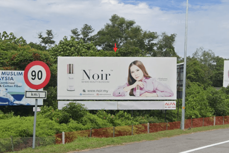 1 Sided Free Standing Billboard at KM305.1, North-South (PLUS) Highway, Selangor (C)
