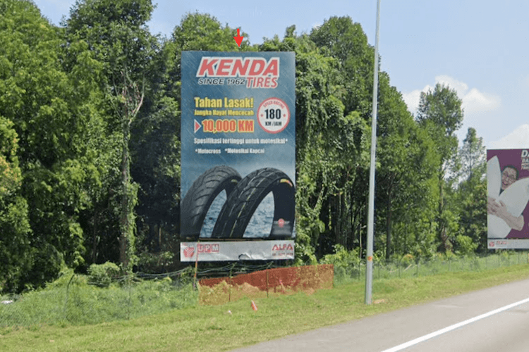 1 Panel Free Standing Billboard at KM305.7, North-South (PLUS) Highway, Serdang, Selangor (from UPM) (C)
