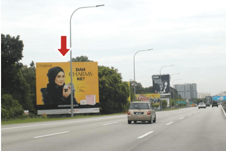 1 Panel Free Standing Billboard at KM305.7, North-South (PLUS) Highway, Serdang, Selangor (from UPM) (B)