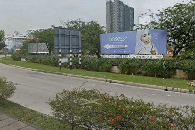 1 Sided Free Standing Billboard at Persiaran Sukan, Shah Alam, Selangor