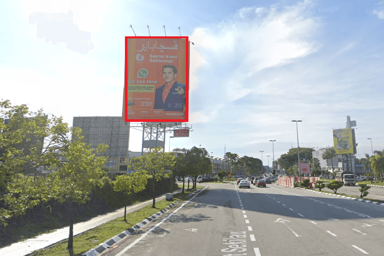 2 Sided Vertical Unipole Billboard at Jalan Dato Lim Hoe Lek, Kuantan, Pahang