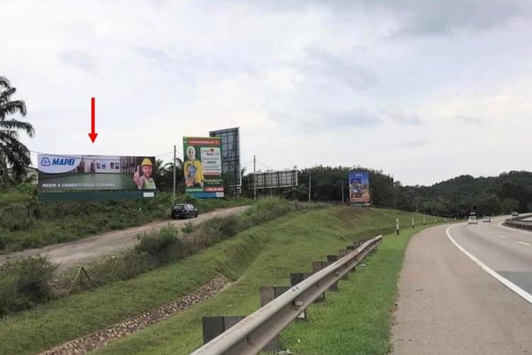1 Panel Free Standing Billboard at NSE KM088.4, Ayer Hitam, Johor (from Johor Bahru to Kuala Lumpur)