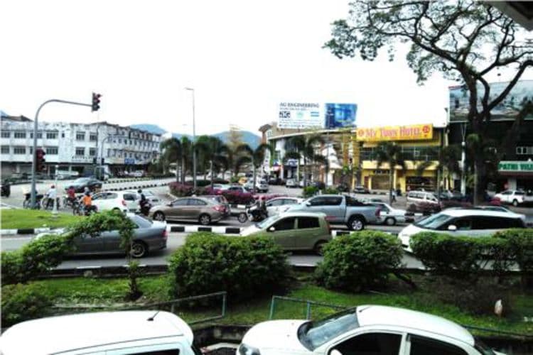 1 Sided Roof Top Billboard at Jalan Leong Boon Siew, Ipoh, Perak