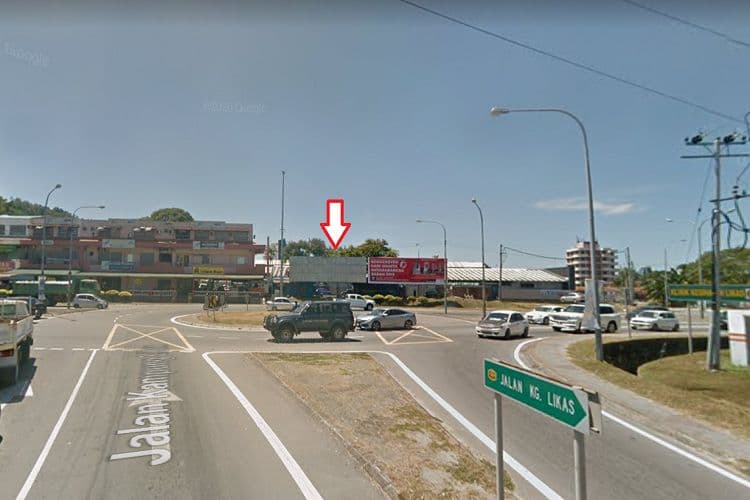 1 Sided Free Standing Billboard at Jalan Pasir near Wisma ARZ, Sabah