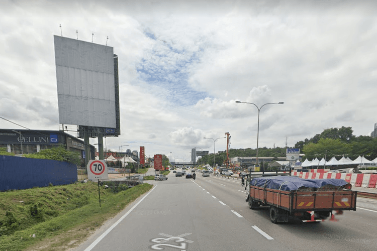 1 Sided Twinpole Billboard at Sprint Highway - Kayu Ara, Selangor