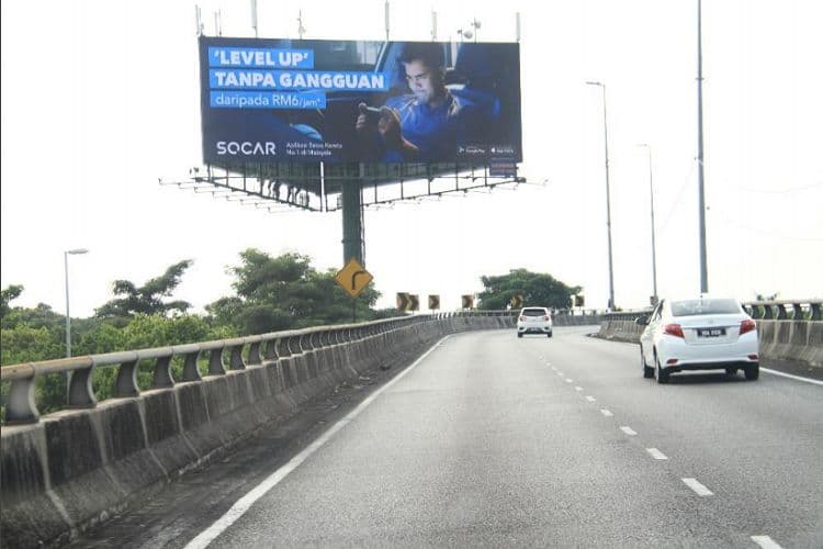 3 Sided Horizontal Unipole Billboard at NPE Highway - SJ2, Subang Jaya, Selangor