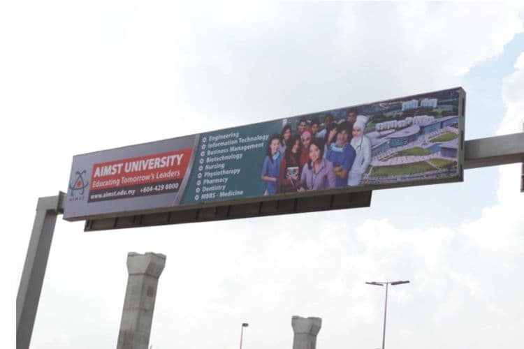 1 Sided Mini Gantry Billboard at KM38.2 KESAS (Summit Subang to Klang/Kota Kemuning), Selangor
