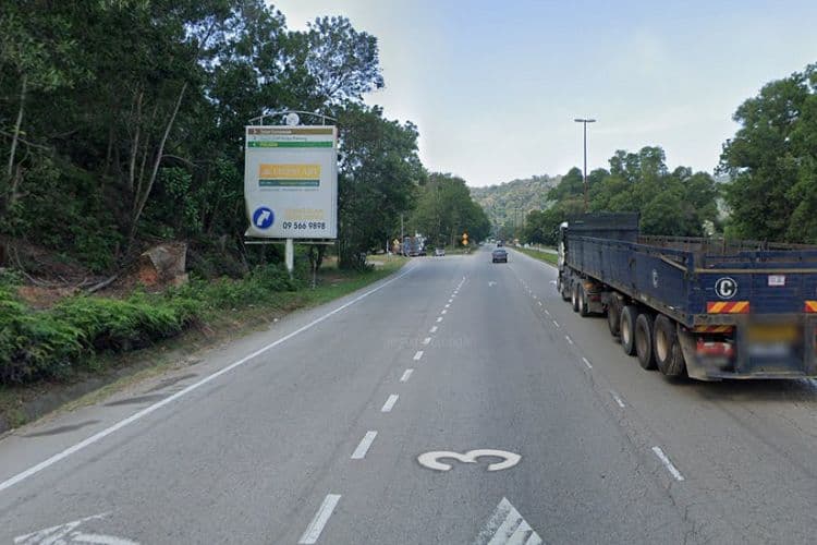 1 Sided Direction Signage Billboard at Jalan Kuantan Bypass A, Pahang