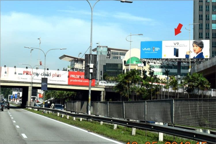 3 Sided Unipole Billboard at Federal Highway (near Sheraton PJ Hotel), Petaling Jaya, Selangor