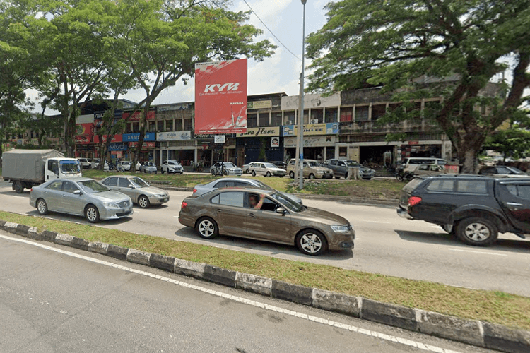 1 Sided Minipole Billboard at Junction of Jalan Haji Ahmad / Jalan Dato Lim Hoe Lek, Kuantan, Pahang