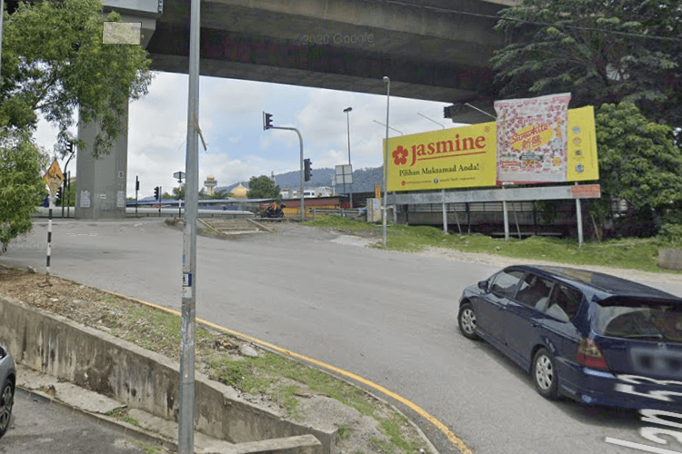 1 Panel Free Standing Billboard at Selayang Kepong Highway, Kuala Lumpur (inner road)