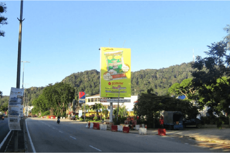 1 Sided Vertical Minipole Billboard at Jalan Beserah (B), Kuantan, Pahang