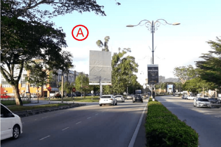 2 Sided Vertical Minipole Billboard at Jalan Teluk Sisek, Kuantan, Pahang