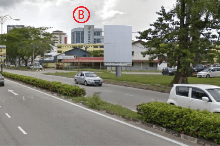 2 Sided Vertical Minipole Billboard at Jalan Teluk Sisek, Kuantan, Pahang