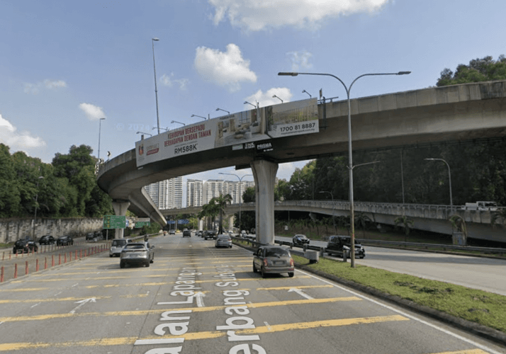 1 Panel Overhead Bridge Billboard at Jalan Lapangan Terbang, Subang, Selangor (towards PJ)