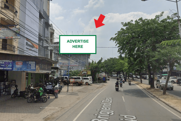 1 Panel Horizontal Static Billboard at Jl. Brigjend Katamso, Medan, Sumatera Utara 