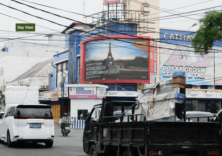 1 Panel Horizontal Videotron Billboard at Jl MT.Haryono - Simpang Jl Sutomo, Medan, Sumatera Utara  (on Suzuya Supermarket)