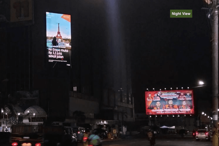 1 Panel Vertical Videotron Billboard at Jl. MT Haryono, Medan, Sumatera Utara  (Olympia Plaza Building)