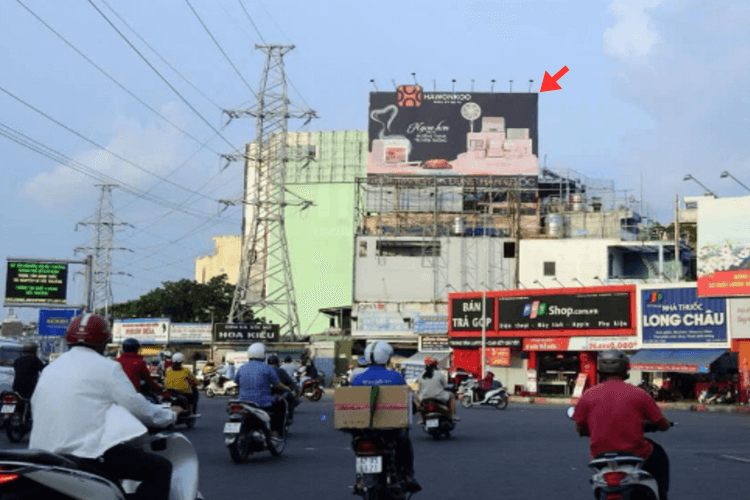 1 Bảng quảng cáo ốp tường tại số 1047 Hồng Bàng, Phường Bình Tây, TP. Hồ Chí Minh (Vòng xoay Phú Lâm)