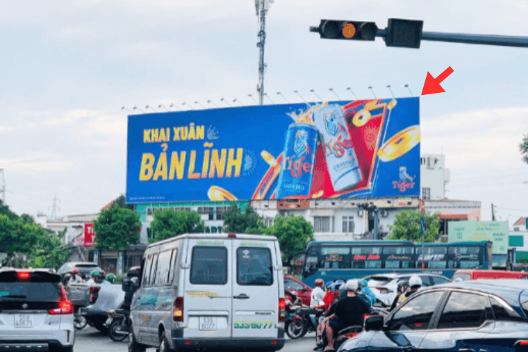 1 Bảng quảng cáo ốp tường tại số 53 Quốc lộ 13, Phường Hiệp Bình, TP. Hồ Chí Minh