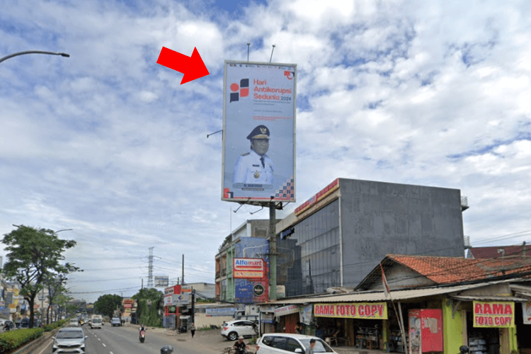 1 Sided Vertical Static Billboard at Jl. Raya Serpong, Pakulonan, Serpong Utara, Tangerang Selatan, Banten (in front of Alfamart, side B)