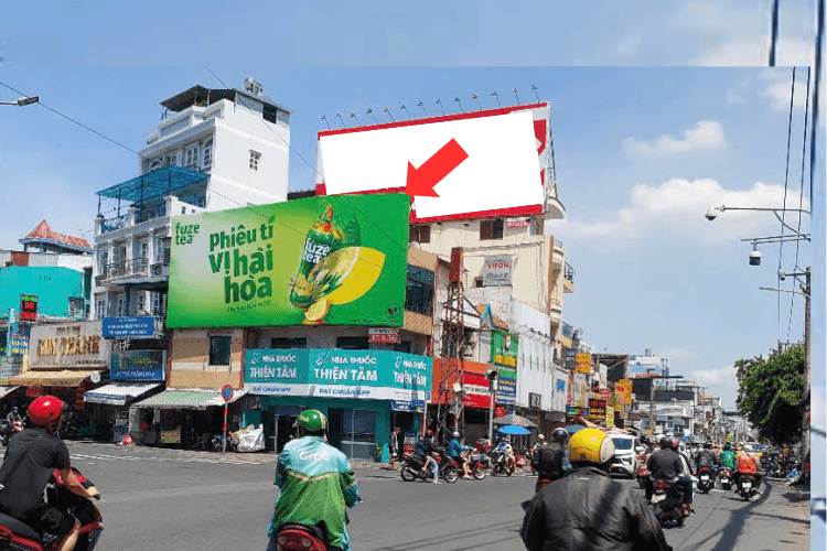 1 Biển quảng cáo Pano ốp tường ngang tại 533 Cách Mạng Tháng 8, Hòa Hưng, Thành phố Hồ Chí Minh