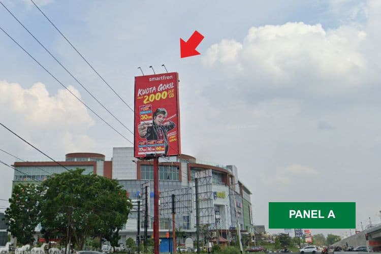 2 Sided Vertical Static Billboard at Jl Soekarno-Hatta, Pekanbaru, Riau (Nearby Transmart)
