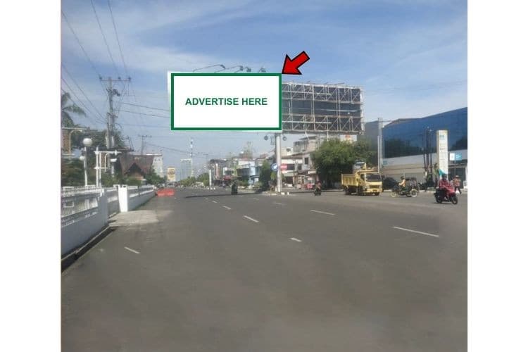 Horizontal Bando Billboard at Jl. Merdeka, Banda Sakti, Banda Aceh, Nanggroe Aceh Darussalam - Day View