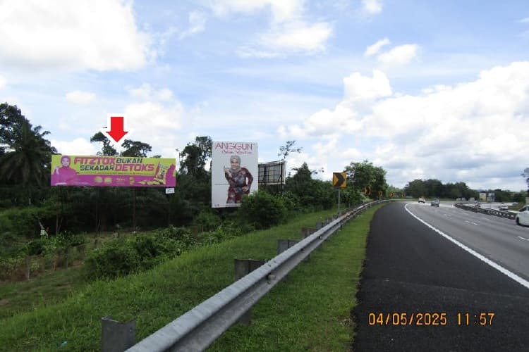 1 Panel Free Standing Billboard at NSE KM381.70, Behrang, Perak (NB)