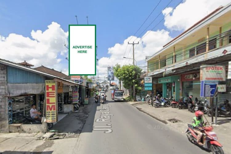 1 Panel Vertical Static Billboard at Jl. Raya Canggu T. Lot, Badung, Bali ((intersection Batu Bolong))