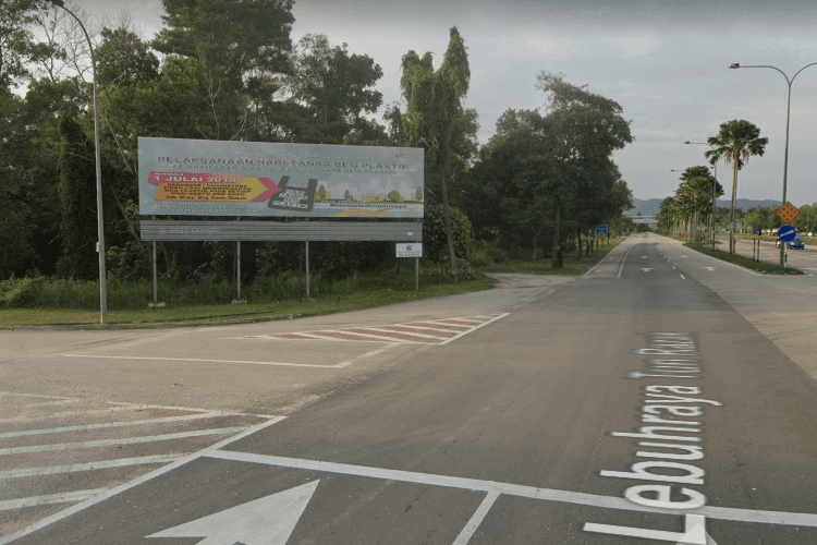 1 Sided Free Standing Billboard at Lebuhraya Pantai Timur, Selangor